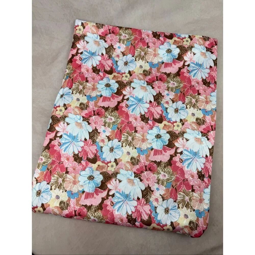 Vintage 1970s Polyester Knit Fabric 60x120” Mod MCM Groovy Flower Power